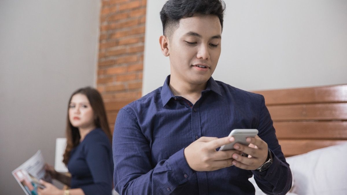 Benarkah Hobi Selingkuh adalah Warisan Genetik?