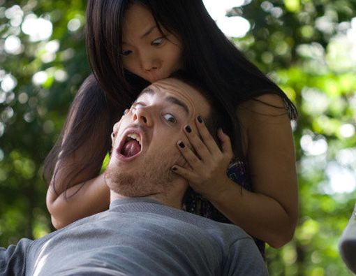 Berbahayakah Kena Darah atau Air Liur Orang Lain?