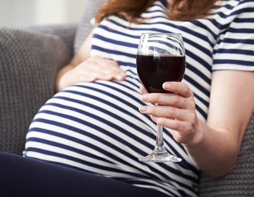 Bolehkah Ibu Hamil Minum Red Wine?