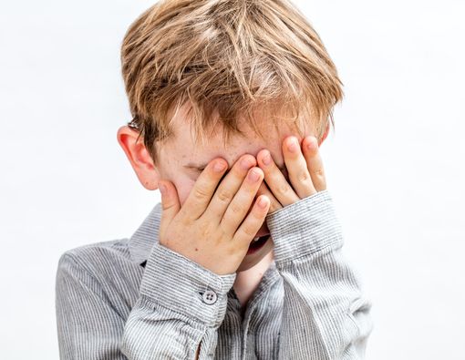 Si Kecil Suka Menyentuh Kemaluannya, Normalkah?