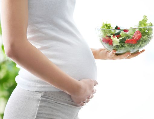 5 Makanan Berbahaya untuk Ibu Hamil