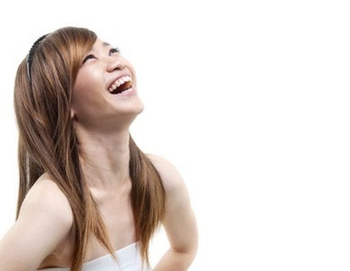 5 Manfaat Sehat Tertawa