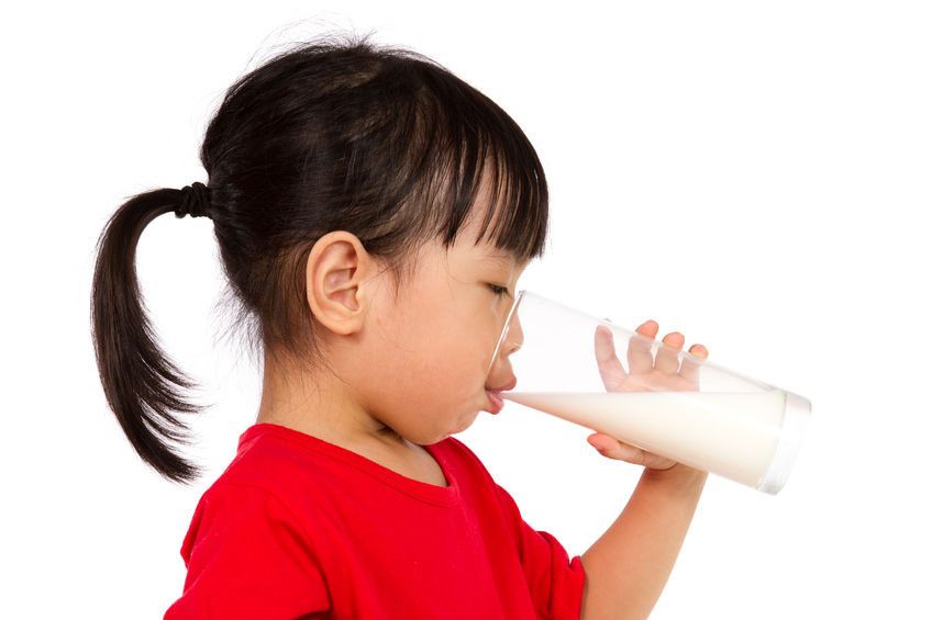 Mengapa Anak Perlu Minum Susu Setiap Hari?