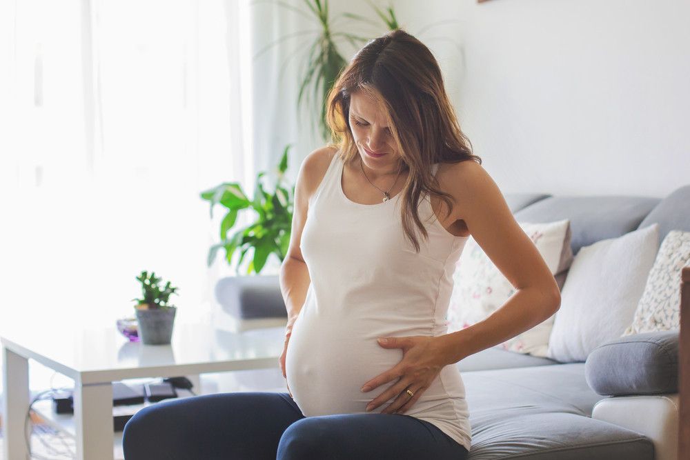 5 Aktivitas Berbahaya di Kehamilan Trimester Akhir