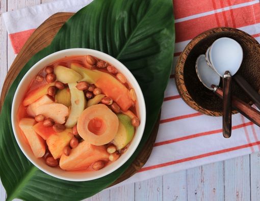 Bolehkah Ibu Hamil Makanan Asinan?