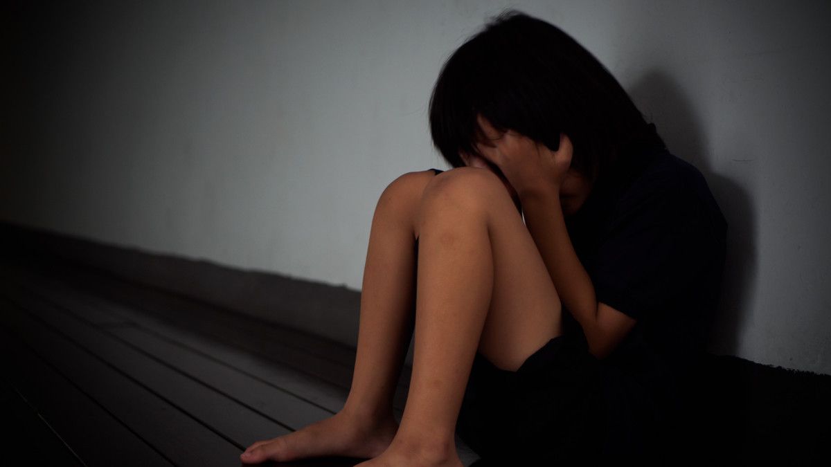 Kiat Lindungi Anak dari Pelecehan Seksual