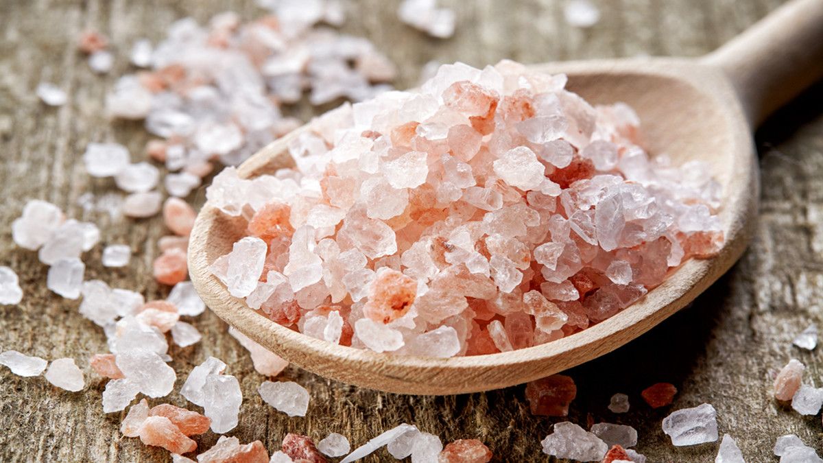 8 Manfaat Garam Himalaya untuk Kecantikan Kulit