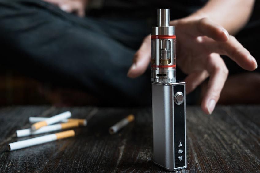 Mana yang Lebih Aman, Vape atau Rokok Tembakau?