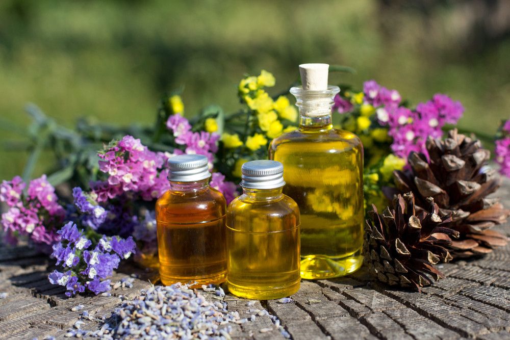 5 Jenis Essential Oil yang Aman untuk Ibu Hamil