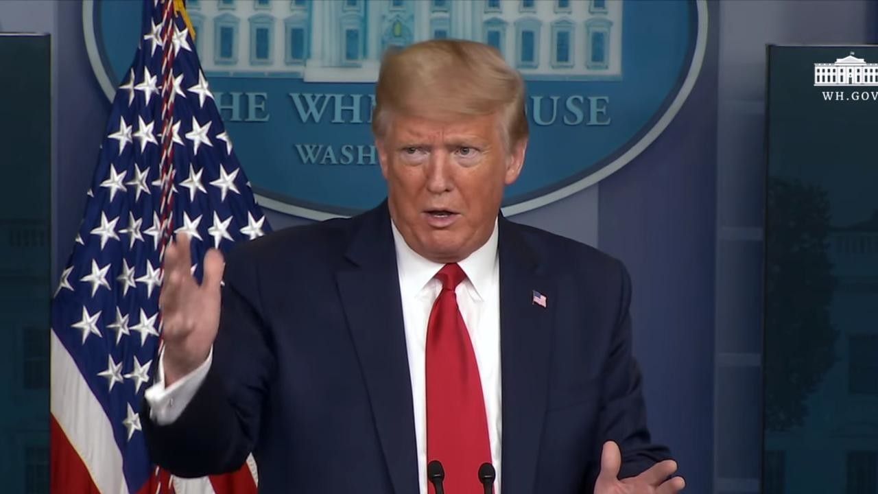 Puluhan Orang di Amerika Keracunan Disinfektan Akibat Pernyataan Trump!