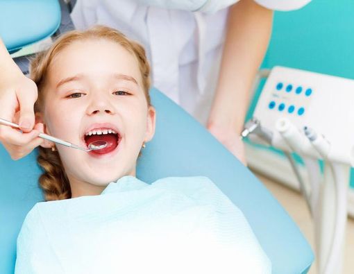 Inilah Tanda-Tanda Gigi Bungsu Perlu Dicabut