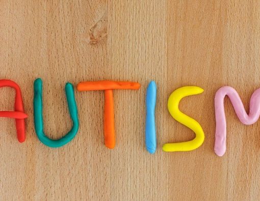 Kenapa Anak dengan Autisme Biasanya Pintar? Ini Faktanya