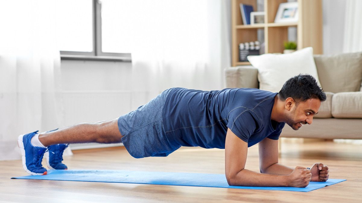 Sederet Manfaat Plank bagi Tubuh Anda