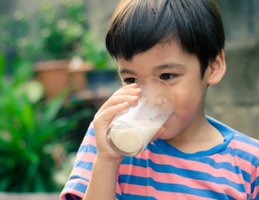 Waktu Tepat untuk si Kecil Mengonsumsi Susu Formula
