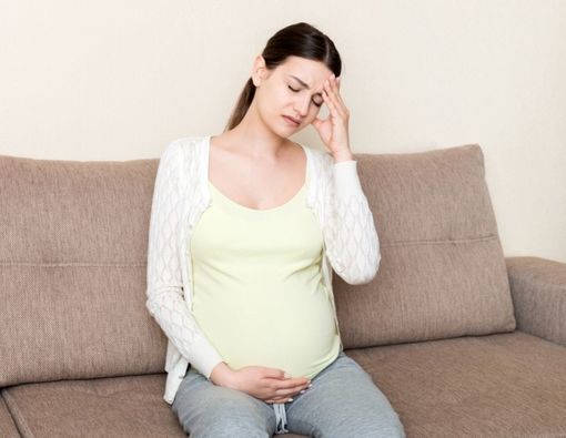 Tips Atasi Sakit Kepala Saat Hamil