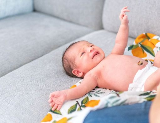 Cara Merawat Pusar Bayi yang Tak Kunjung Kering