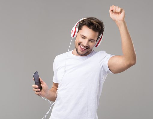 Efektifkah Terapi Musik untuk Penderita Demensia?