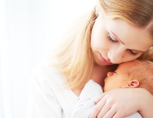 Amankah Menyusui Usai Implan Payudara?