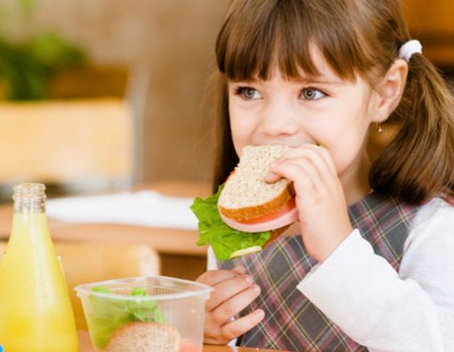 Kiat Menyiasati Bekal Sehat agar Anak Tak Bosan
