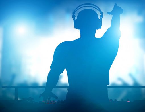 Kiat Menjaga Kesehatan untuk Musisi