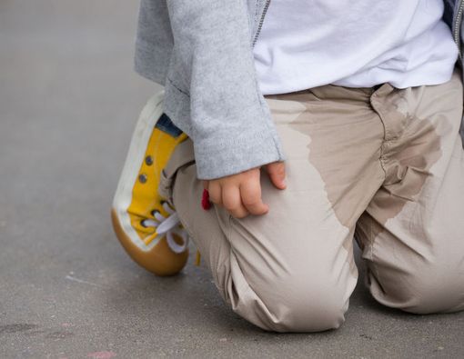 Inilah Cara Mengenali Tanda-tanda Infeksi Saluran Kemih pada Anak