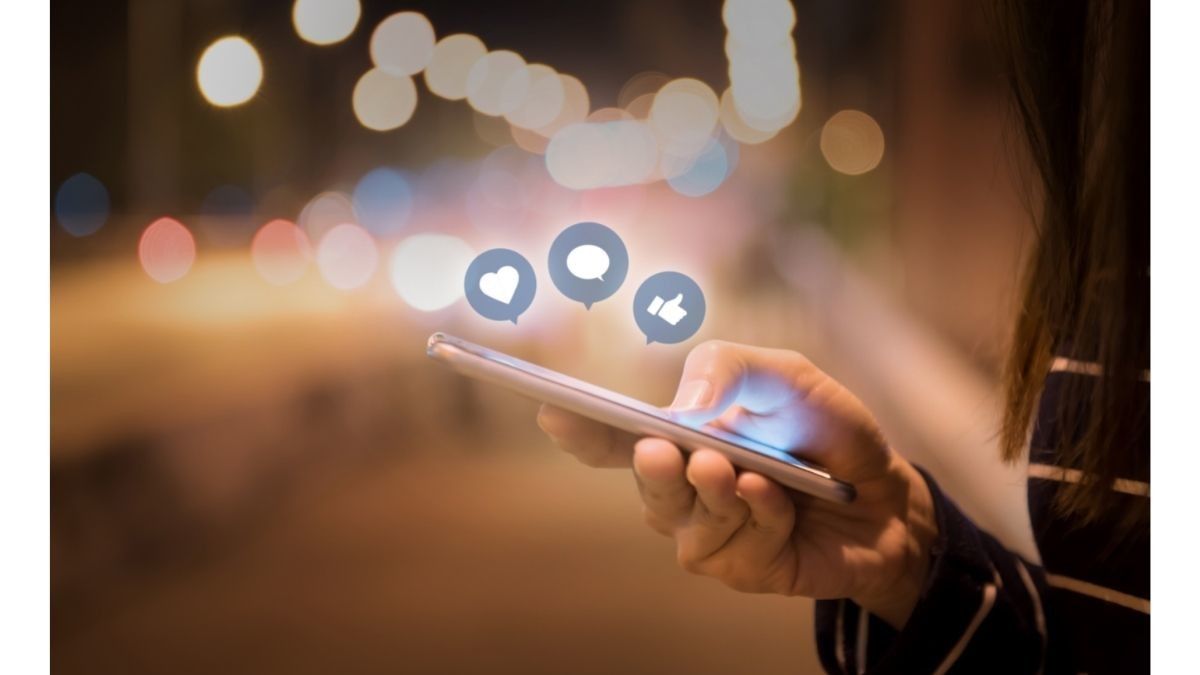 Menilik Aturan Bermesraan di Media Sosial Menurut Psikolog