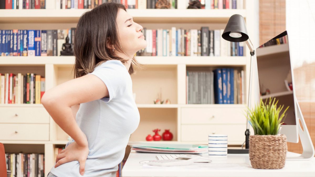 Sakit Punggung dan Leher saat WFH? Ini Cara Mengatasinya