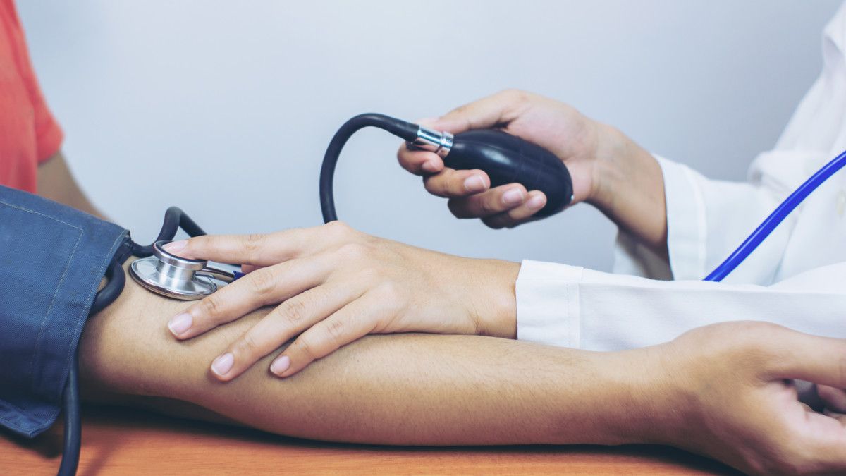 Efektifkah Mengatasi Tekanan Darah Rendah dengan Daging Kambing? (Lesterman/Shutterstock)