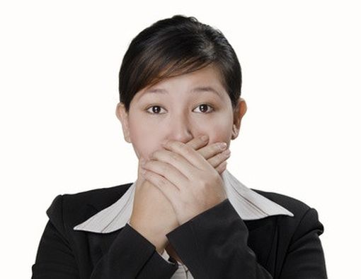 Tanda-tanda Penyakit Menular Seksual dalam Rongga Mulut