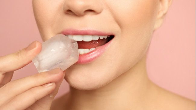 Daftar Makanan yang Efeknya Buruk bagi Gigi