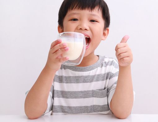 Virus Bermutasi, Jaga Daya Tahan Tubuh Anak dengan Susu