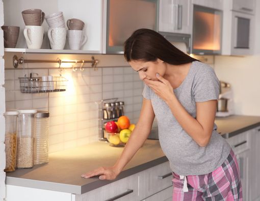 Mual Muntah saat Kehamilan Trimester 3, Apa yang Salah?