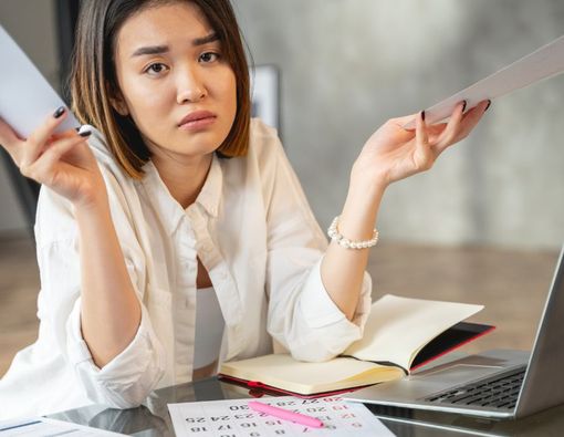 Mengenal Disonansi Kognitif dan Cara Mengatasinya