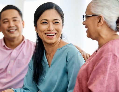 Tips Menghadapi Suami ‘Anak Mami’