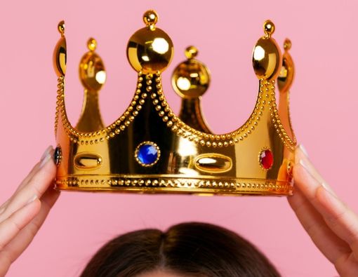 Bersikap Seperti Tuhan, Ketahui Gejala God Complex