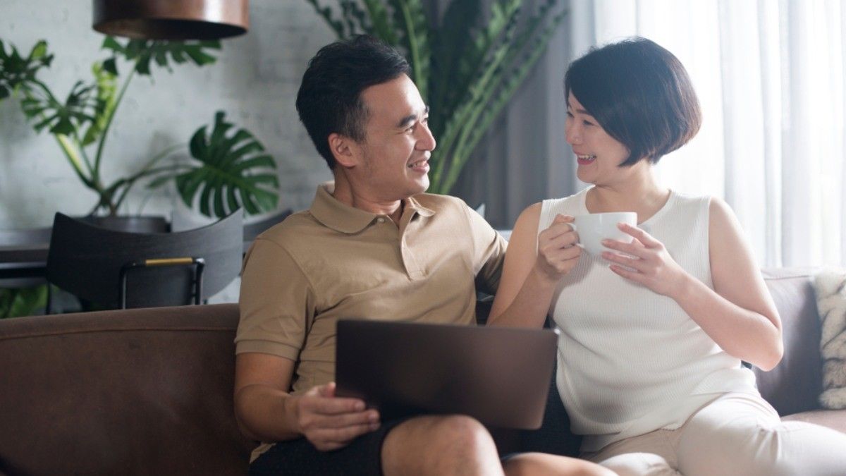 Mau Suami Istri Tetap Harmonis Saat Karantina, Ikuti Cara Ini