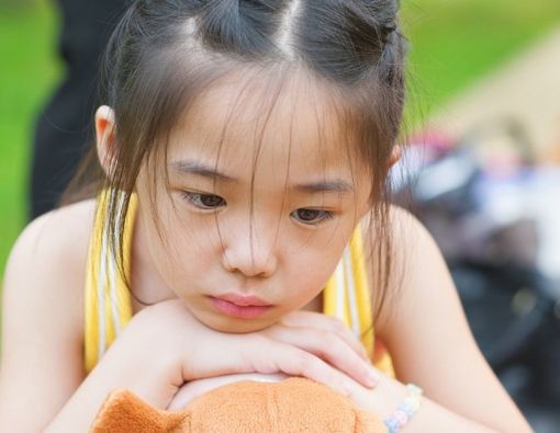 Anak Rewel Mau Punya Adik, Bagaimana Ortu Harus Bersikap?