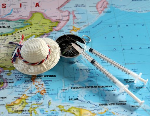 Agar Tak Sakit seperti Zac Efron, Ini 8 Persiapan Penting Sebelum Traveling