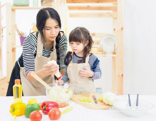 Kegiatan di Rumah Saat Liburan untuk Anak Alergi