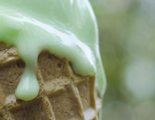 Keputihan Berwarna Hijau, Normalkah?