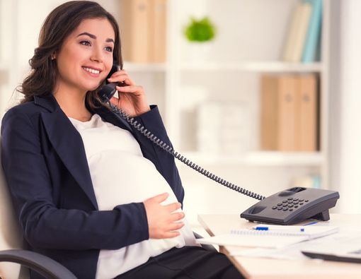 Agar Ibu Hamil Tetap Fit Bekerja