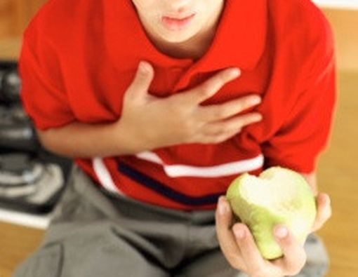 9 Tips Cegah Anak Tersedak