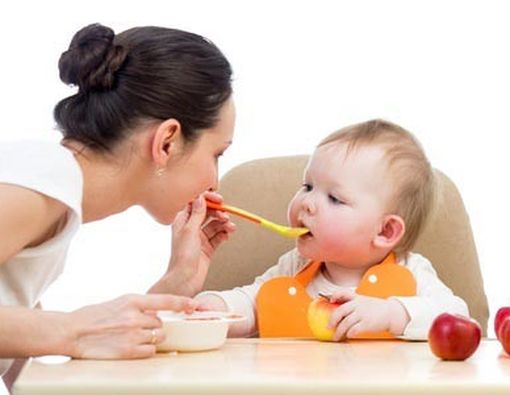 5 Cara Menanamkan Kebiasaan Makan Sehat untuk Anak