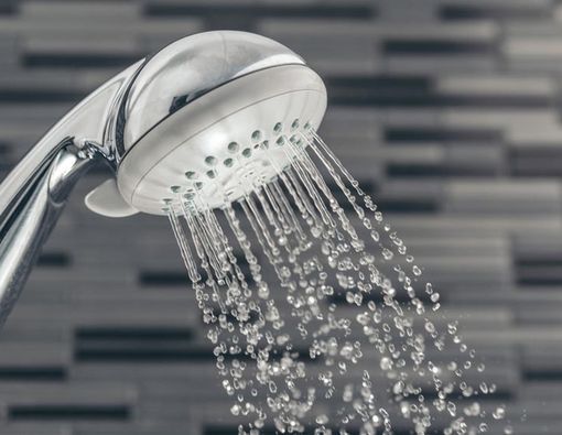 Mandi Air Dingin di Pagi Hari Lebih Menyehatkan Tubuh