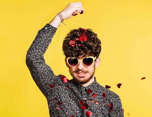 Sederet Hal yang Terjadi di Otak Pria saat Jatuh Cinta