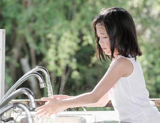 Cuci Tangan: Langkah Sederhana Menjaga Kesehatan dan Produktivitas Anak