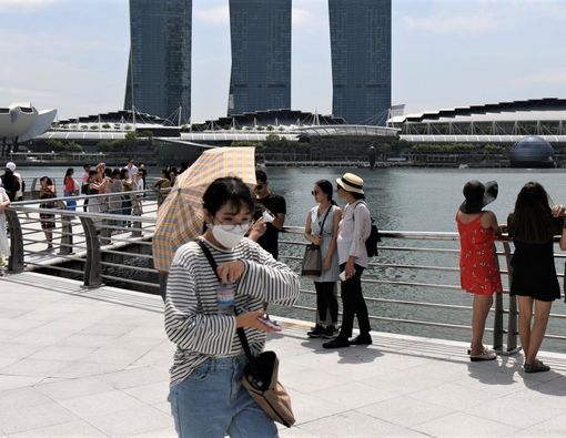 Angka Kasus COVID-19 di Singapura Meningkat Tajam, Apa yang Terjadi?