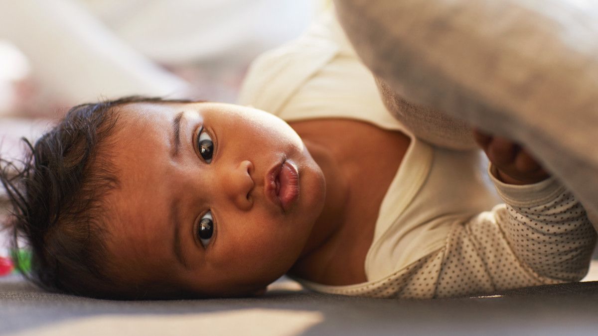 Kenali Penyebab Bibir Bayi Berwarna Hitam