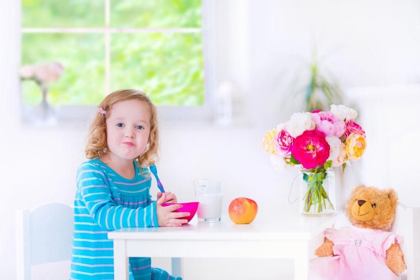 Bermain Boneka Dapat Sebabkan Gangguan Makan pada Anak