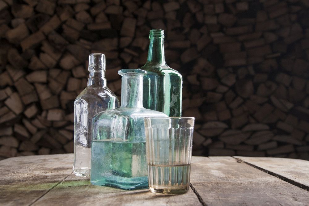 Mengungkap Bahaya Kesehatan di Balik Miras Oplosan